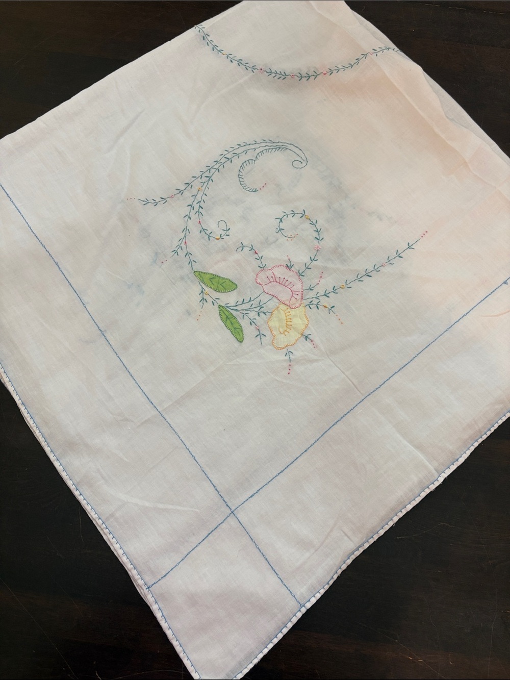 Hand-Embroidered White Coryon Tablecloth with Pastel Flowers